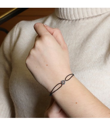 Poiray Coeur Secret diamonds and gold bracelet