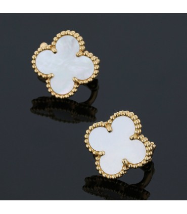 Boucles d’oreilles Van Cleef & Arpels Vintage Alhambra