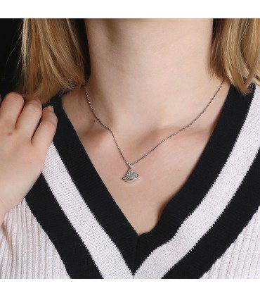 Bulgari Divas’ Dream diamonds and gold necklace