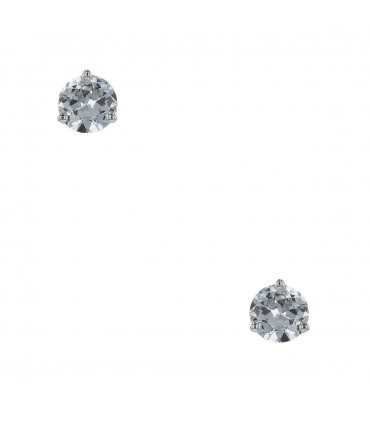 Boucles d’oreilles clous diamants
