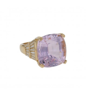 Kunzite, diamonds and gold ring
