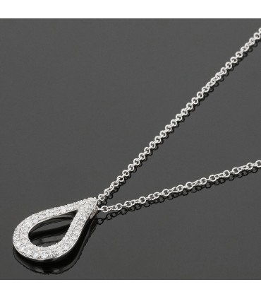 Diamonds and gold necklace