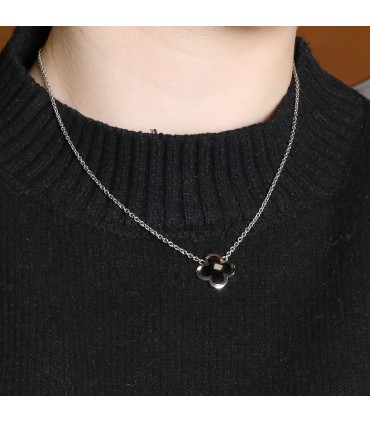 Van Cleef & Arpels Pure Alhambra onyx and gold necklace