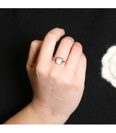 One More Pantelleria topaze, mother-of-pearl and gold ring