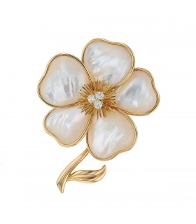 Van Cleef & Arpels Clématite mother-of-pearl, diamonds and gold brooch