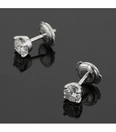 Boucles d’oreilles clous diamants