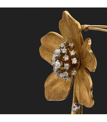 Diamonds and gold brooch