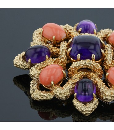 Van Cleef & Arpels Delphes amethysts, coral and gold brooch necklace
