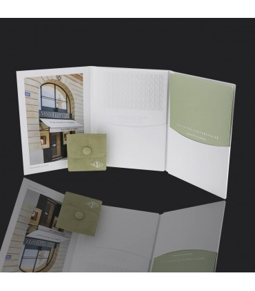 Boucles d’oreilles Van Cleef & Arpels Perlée