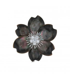 Broche Van Cleef & Arpels Rose de Noël