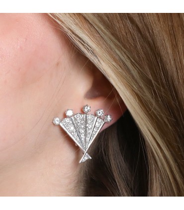 Boucles d’oreilles or, platine et diamants