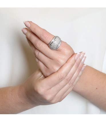 Diamonds and gold ring