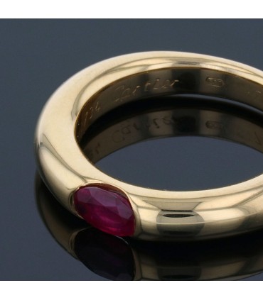 Cartier Ellipse ruby and gold ring