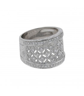 Gold and diamonds ring