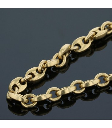 Gold chain necklace