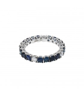 Sapphires, diamonds and gold ring
