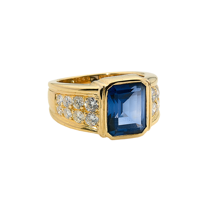 Bague or pierre bleue et diamants
