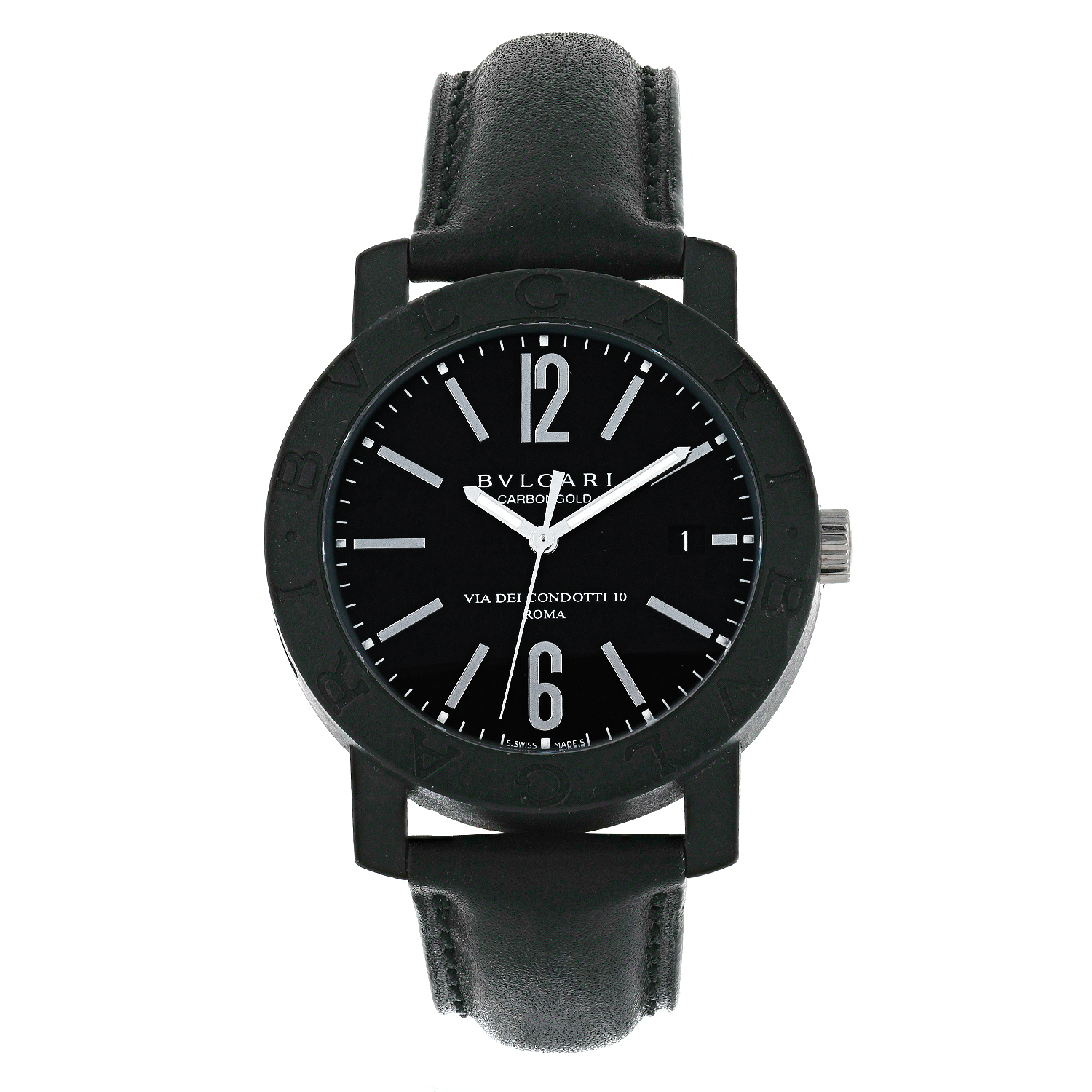 Bvlgari store carbon gold