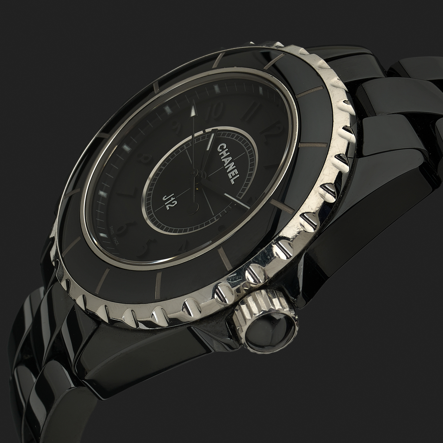 Chanel j12 intense black discount
