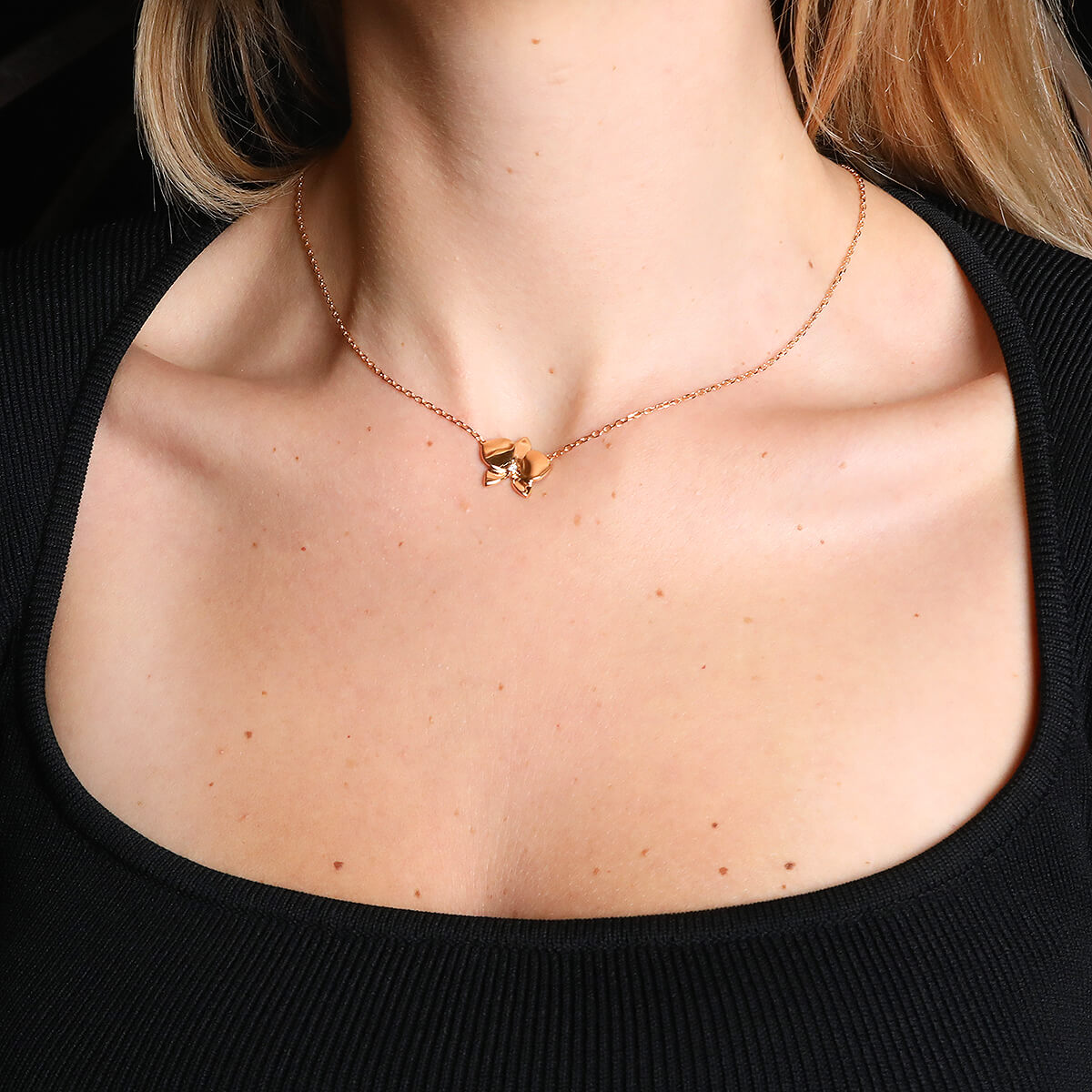 caresse d orchidées par cartier necklace