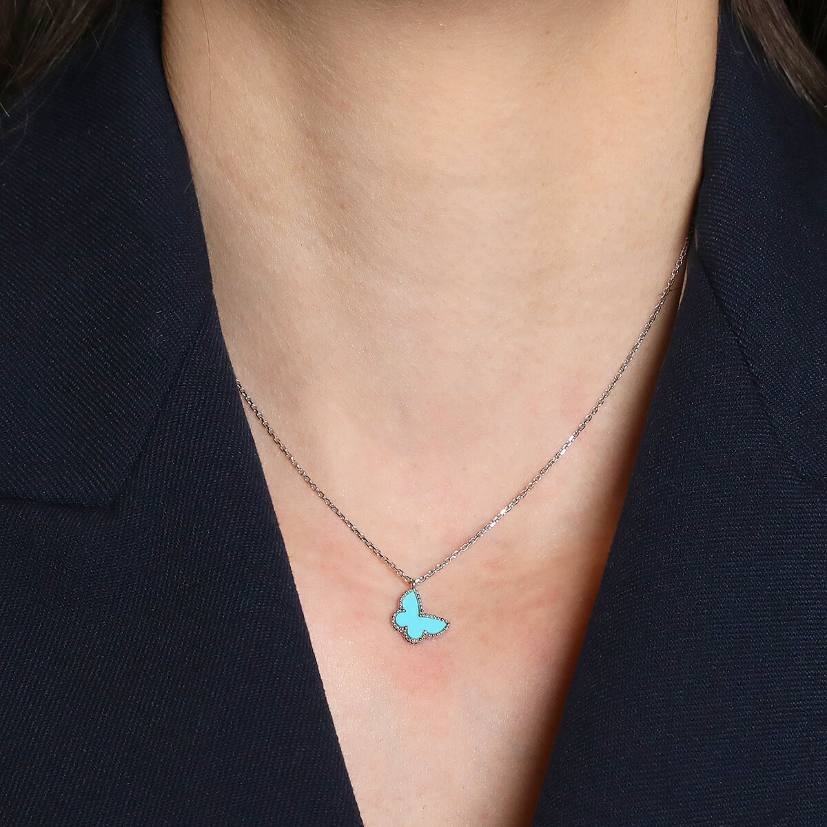 VAN CLEEF & ARPELS Turquoise Vintage Alhambra Pendant Necklace 18k Yellow  Gold | Dearluxe