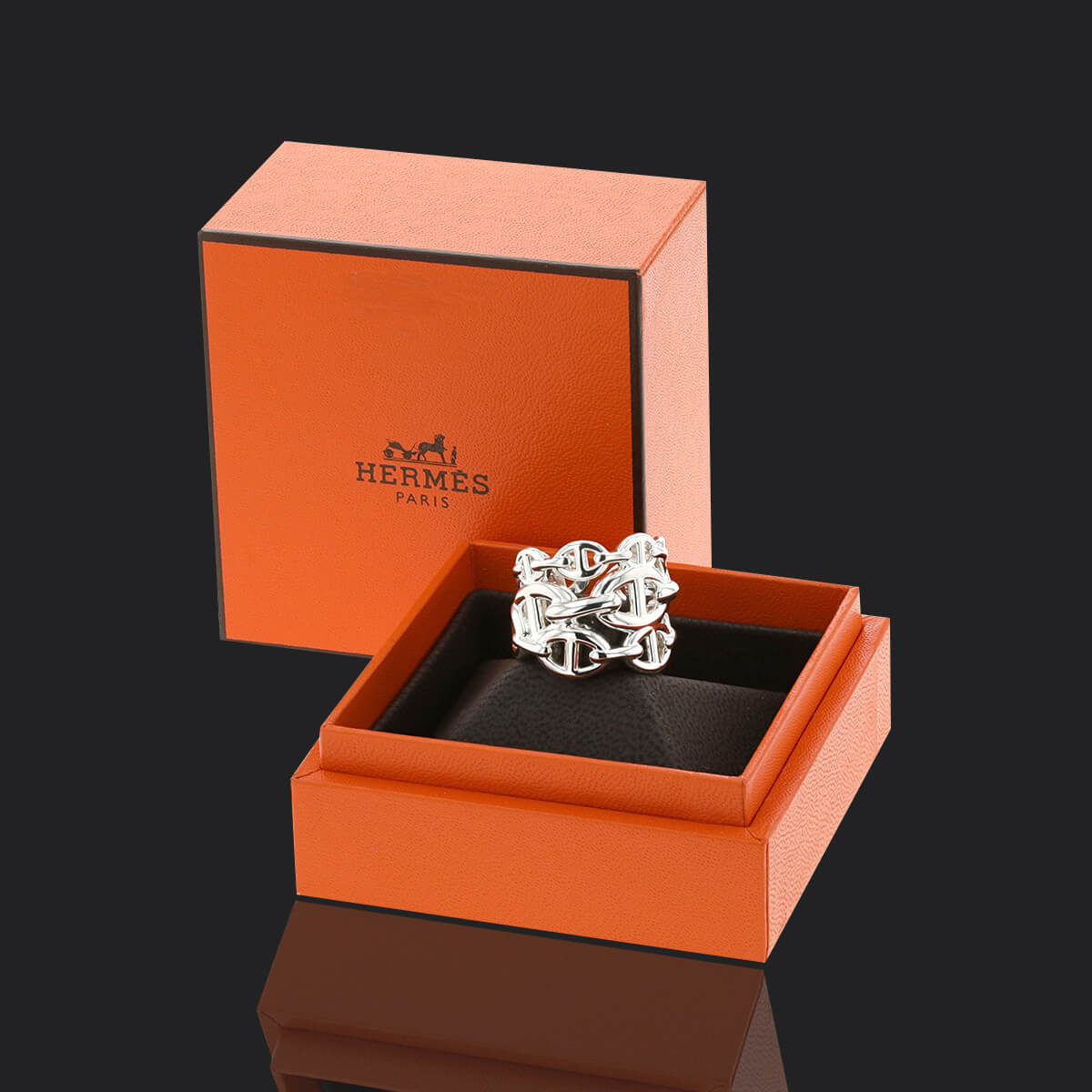 【洗練されたデザイン】HERMES Bague Etrier Etrier ring | Hermès Hong Kong SAR