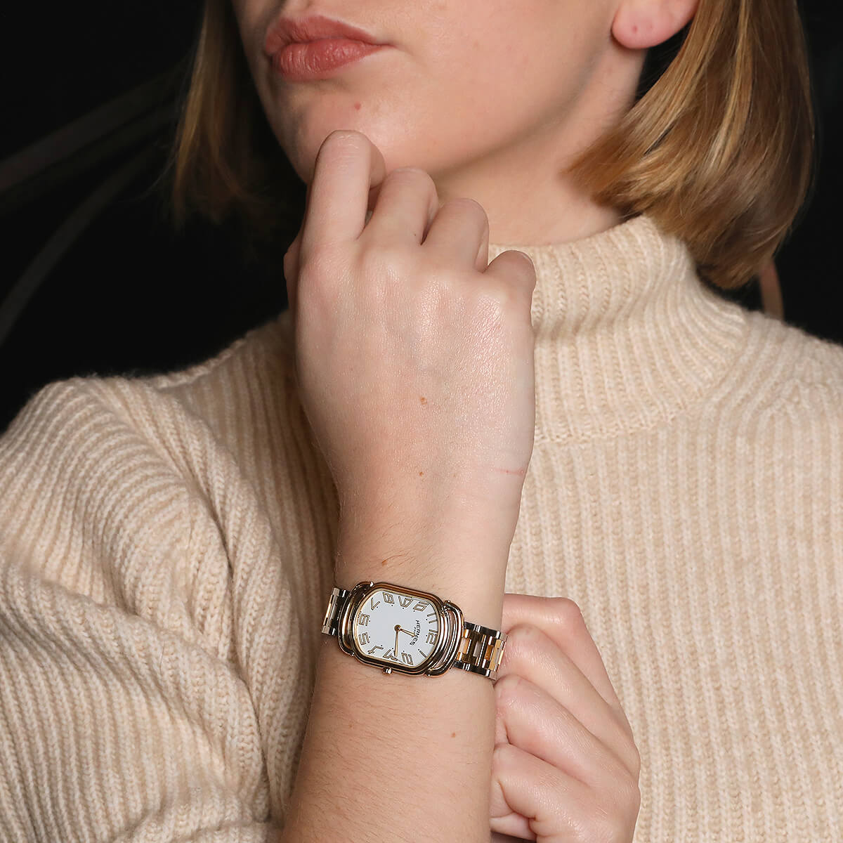 Hermès Rallye stainless steel and gold plated watch display picture 2